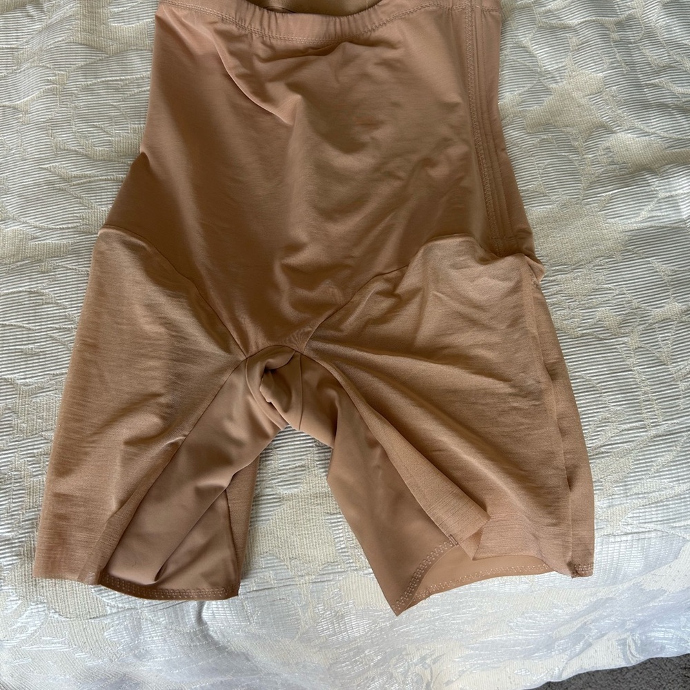 Honeylove Tan Shapewear High-Waisted Shorts